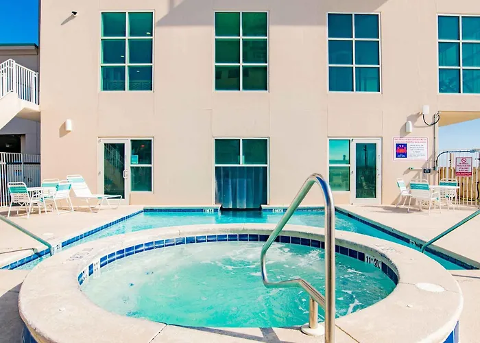 Crystal Shores #1005 Apartment *